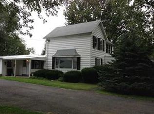 S3412 Four Rod Rd, East Aurora, NY 14052