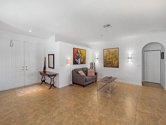 3rd image of 2810 Misty Oaks Circle