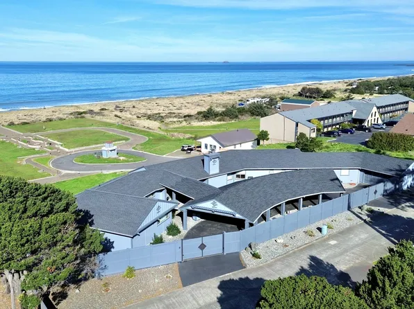 94098 Rubys Way, Gold Beach, OR 97444