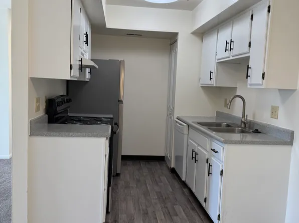 16 W Northwood Dr APT 37, Lebanon, OH 45036