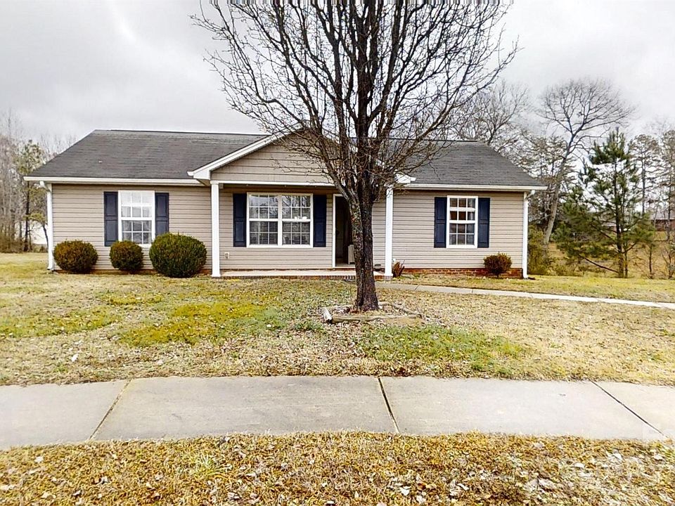 1st image of 110 Babs Ct