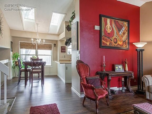 Entry Leads to very open floor plan