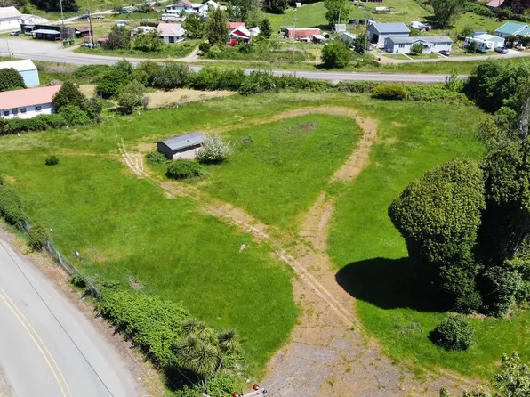 50983 Dement Creek Rd, Myrtle Point, OR 97458