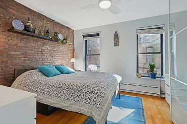 Sold by Avenue Sotheby's International Realty