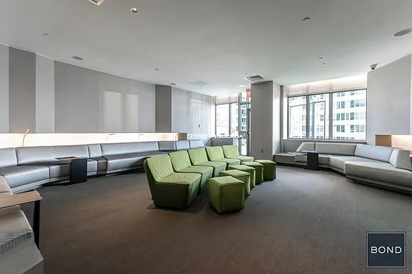 Rented by Bond New York | media 10