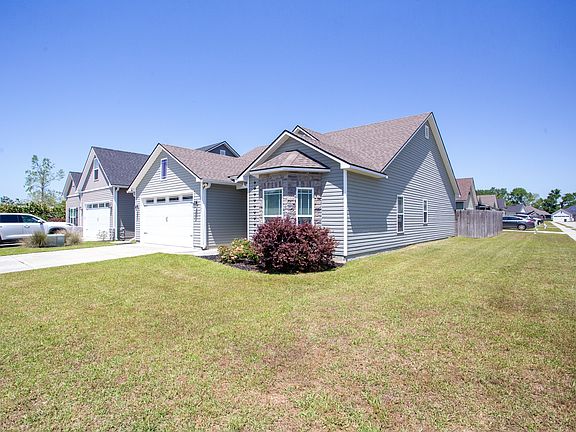 2nd image of 3947 Altman Dr