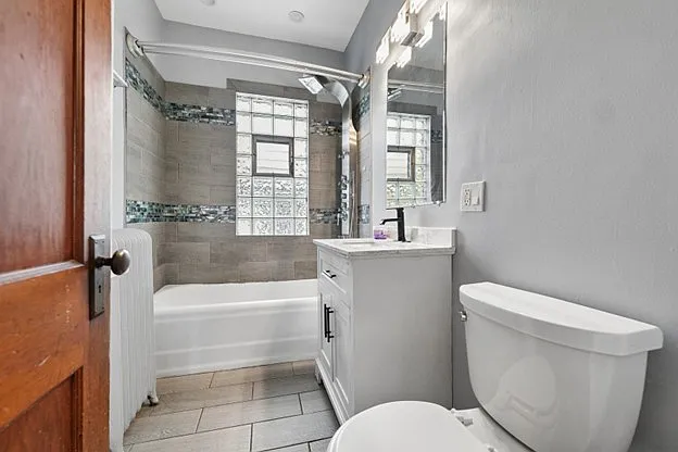 10226 S Charles St #1 — Photo 12