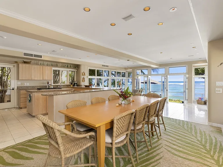 3059 Kalakaua Ave — Photo 27