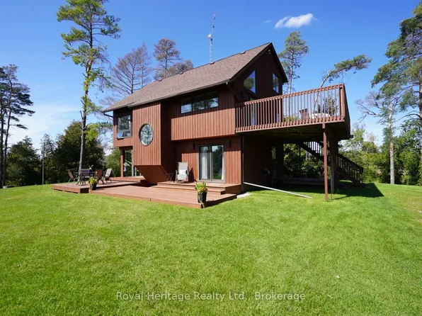 215 5th Line, Otonabee South Monaghan, ON K0L 1V0