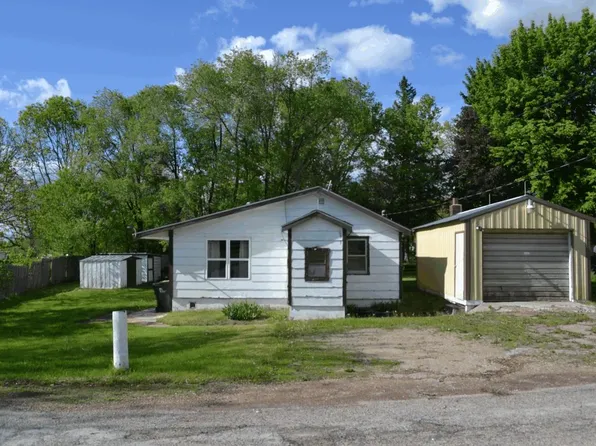 653 Grant Street, Wonewoc, WI 53968