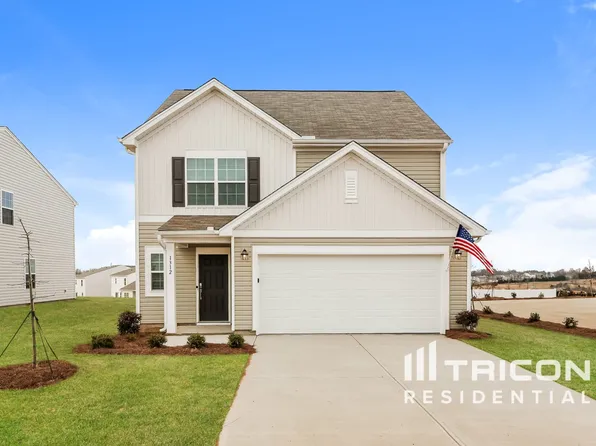 1312 Hugh Mack Ct, Spartanburg, SC 29303