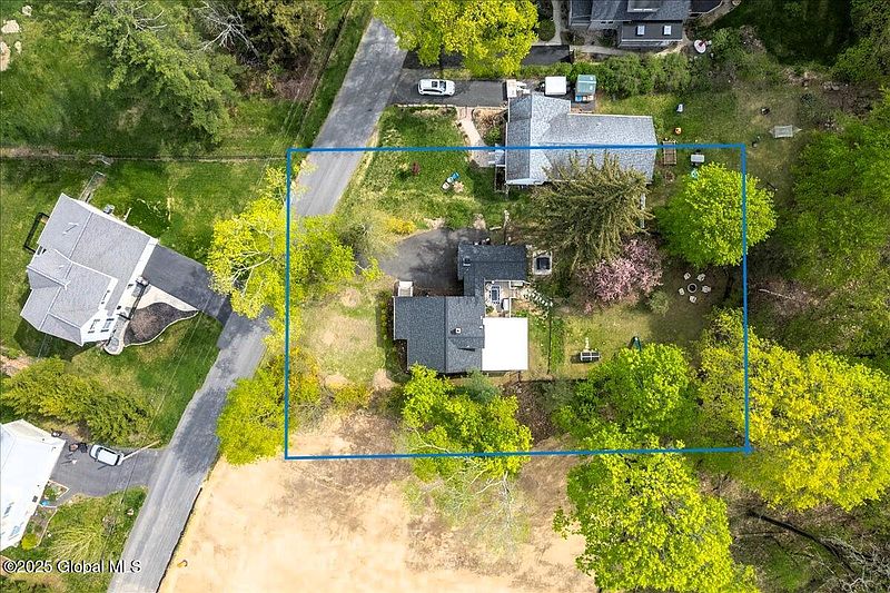 2nd image of 61 McCormack Road