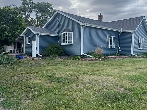 2nd image of 2537 Quail Ave