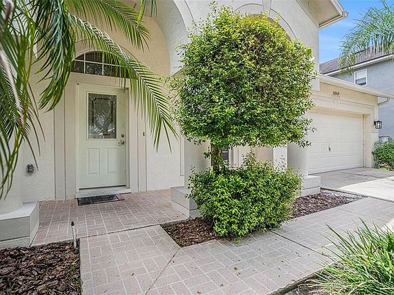 3rd image of 16909 Falconridge Rd