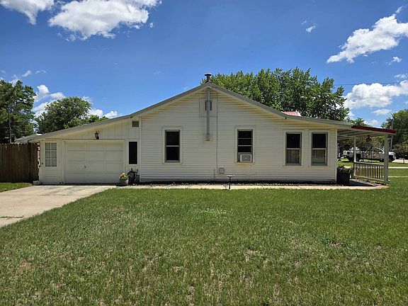 4th image of 320 W Nebraska St