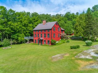 332 Rock Harbor Way, Westport, NY 12993