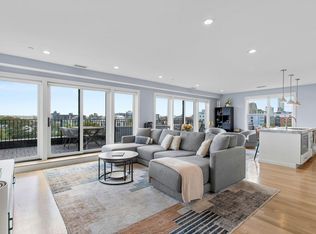 150 W Broadway #PENTHOUSE 4, Boston, MA 02127
