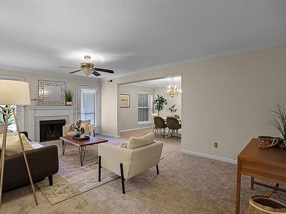 3rd image of 585 Coeur De Royale Dr APT 104