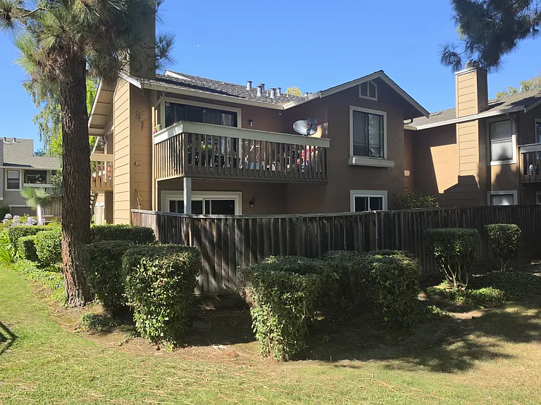 4960 Conway Ter — Photo 26