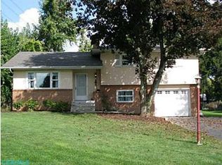 3402 Ridgewood Dr, Hilliard, OH 43026
