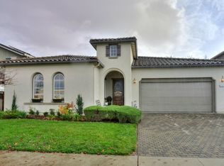 1150 Pueblo Ct, Gilroy, CA 95020