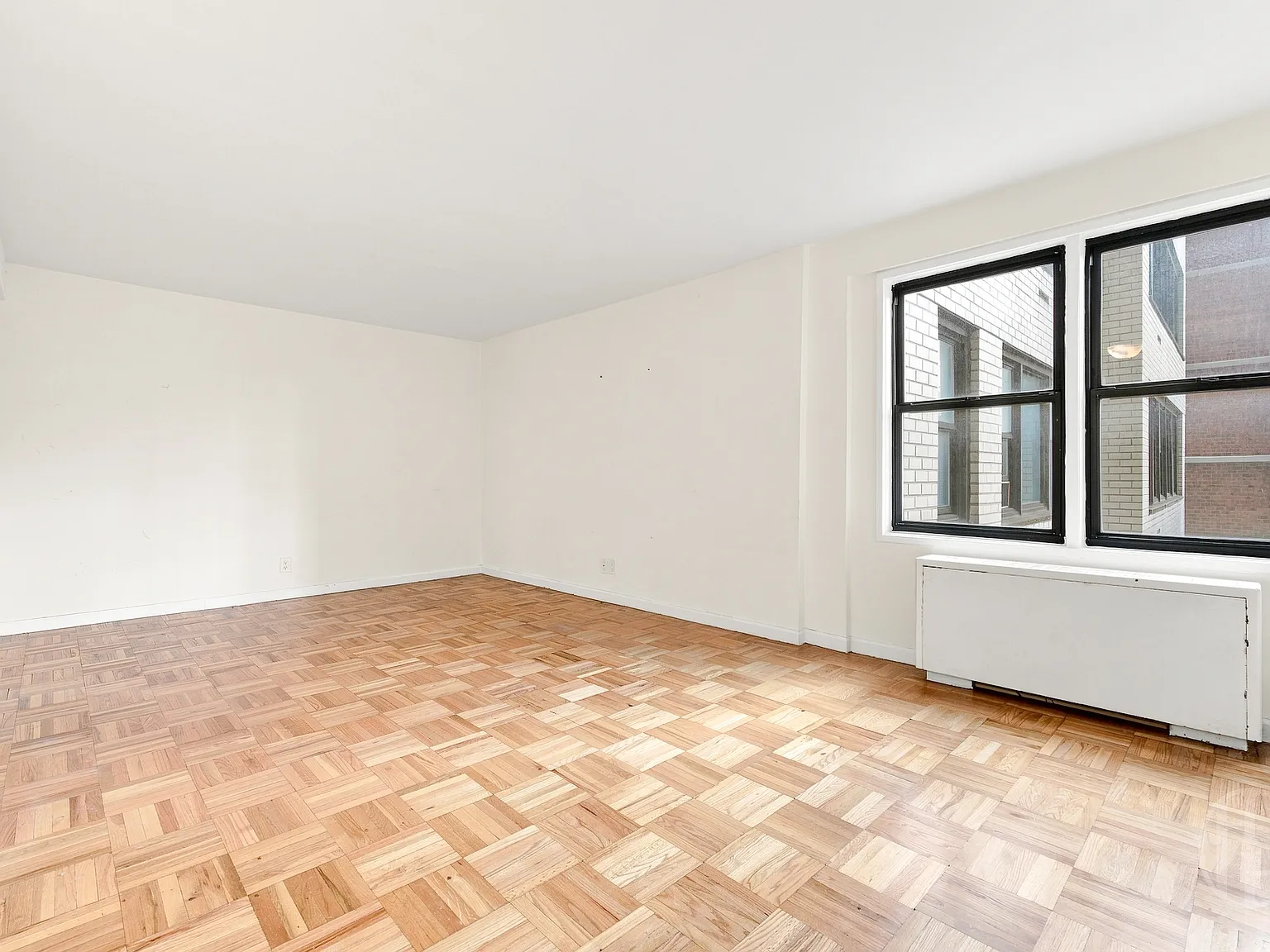 355 East 72nd Street — Photo 3