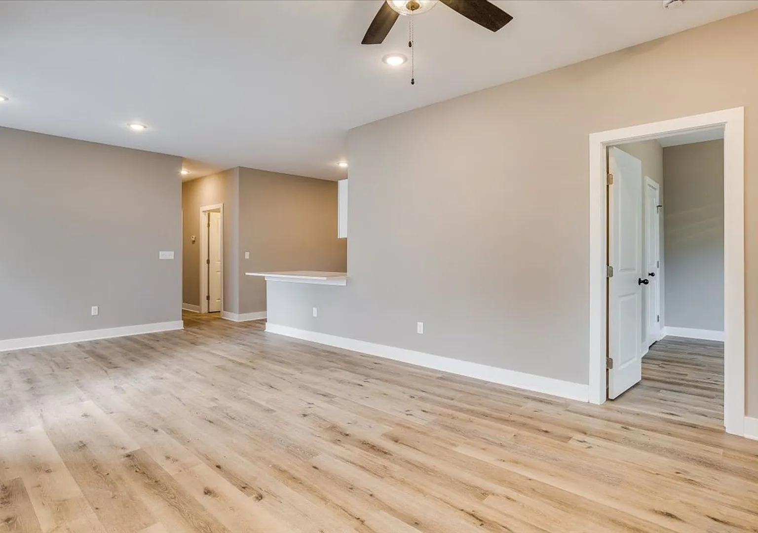 Trails End-Maxine Plan — Photo 4