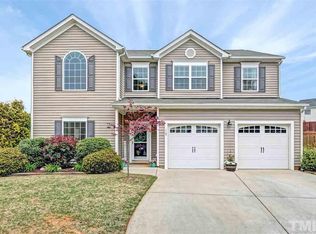 113 Saltybrook Ln, Holly Springs, NC 27540