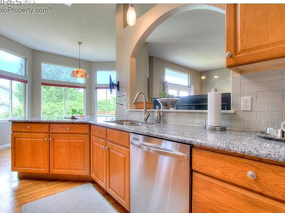 Shiny new slab granite countertops!