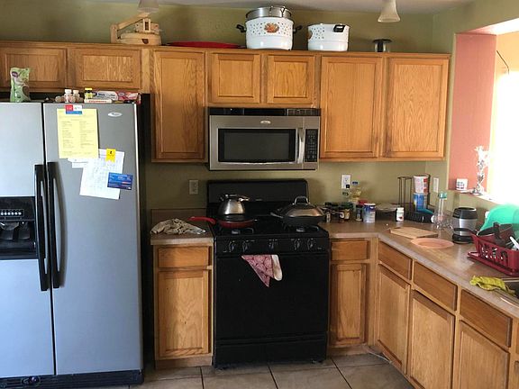 5th image of 12522 W Valentine Ave