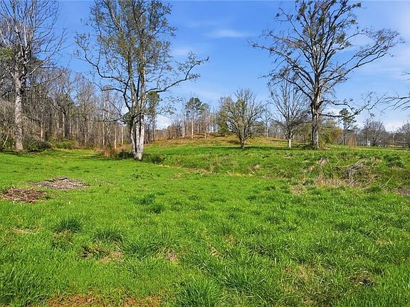 3rd image of 2201 Long Rd #2