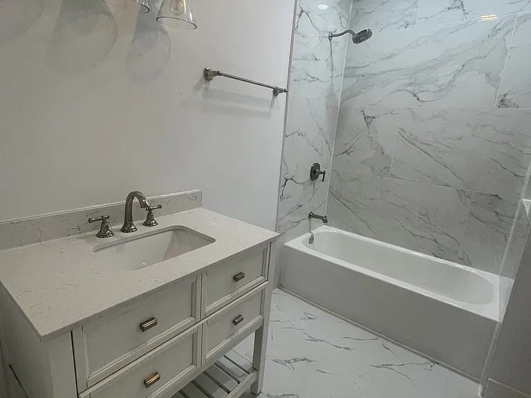 7800 Saint Charles Ave — Photo 12
