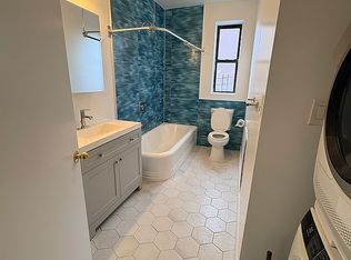 150 E 18th St #6B, Brooklyn, NY 11226