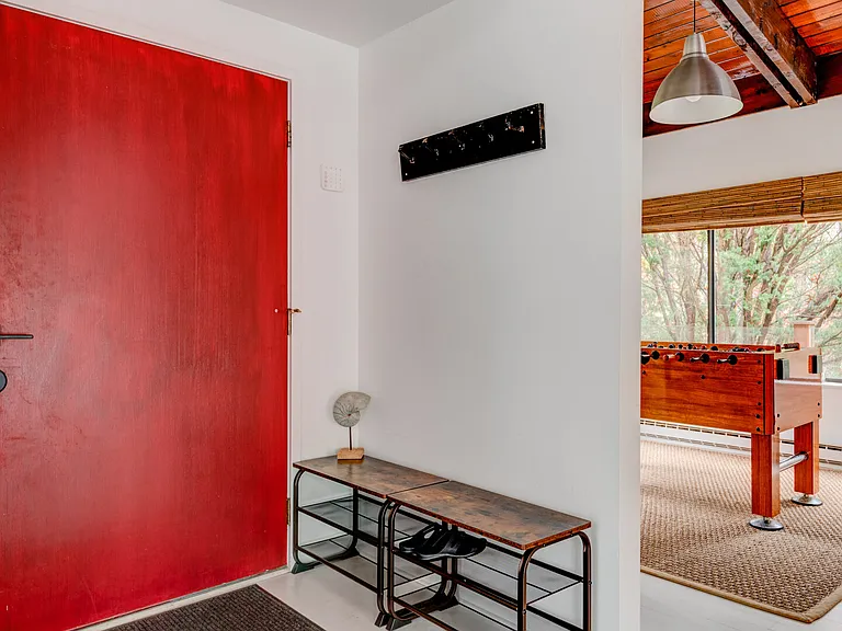 106 Peconic Hills Dr — Photo 17