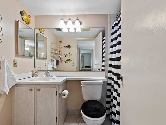 4th image of 5991 Pine Cone Ct APT D-1