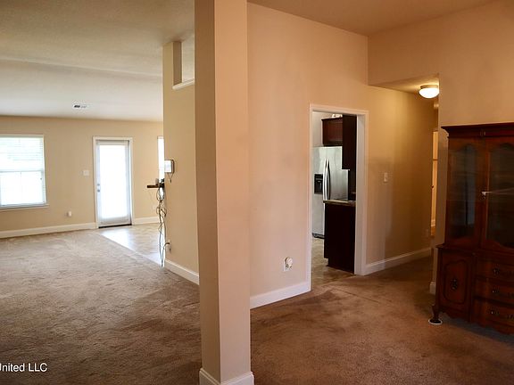 3rd image of 7275 Judith Dr