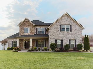 4137 Stony Point Dr, La Vergne, TN 37086