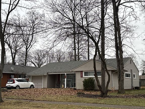 2nd image of 6419 Springwood Rd