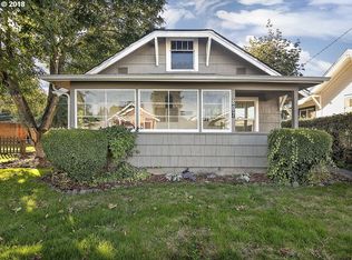807 S 3rd Ave, Kelso, WA