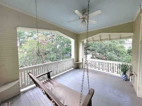 5th image of 1535 Henry Clay Ave