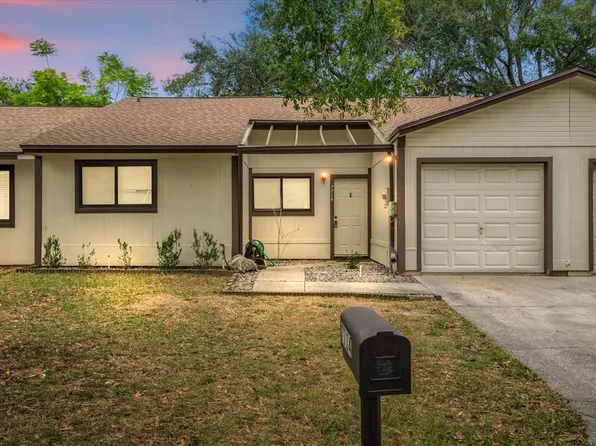7714 SUMTER COURT, TEMPLE TERRACE, FL 33637