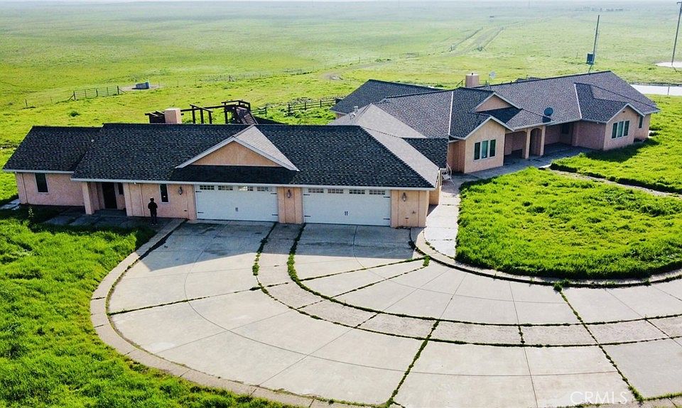 1st image of 20552 Buchanan Hollow Rd