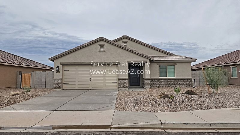 1st image of 2487 N Agave Ln