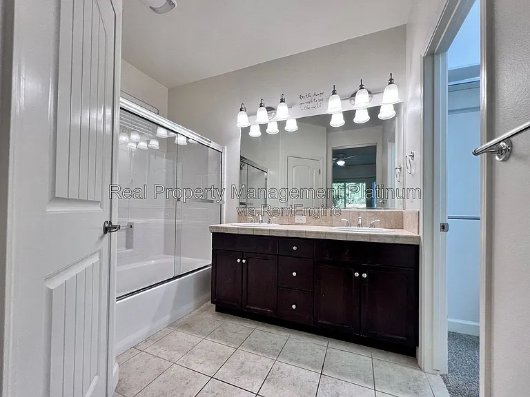 1697 N Connery Ln — Photo 5