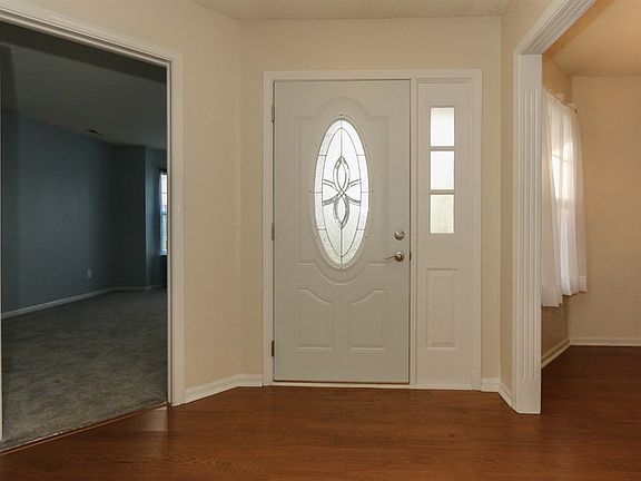 3rd image of 7146 Harness Lakes Dr