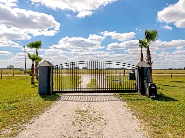 35495 Singletary Rd, Myakka City, FL 34251