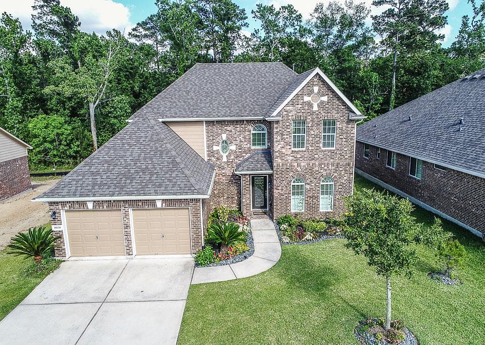 1st image of 16639 River Wood Ct