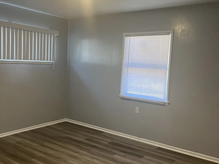 40663 Revere Ave — Photo 3