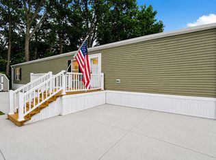 303 Magnolia Dr, Marysville, OH 43040