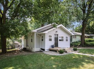 520 Caulder Ave, Des Moines, IA 50315